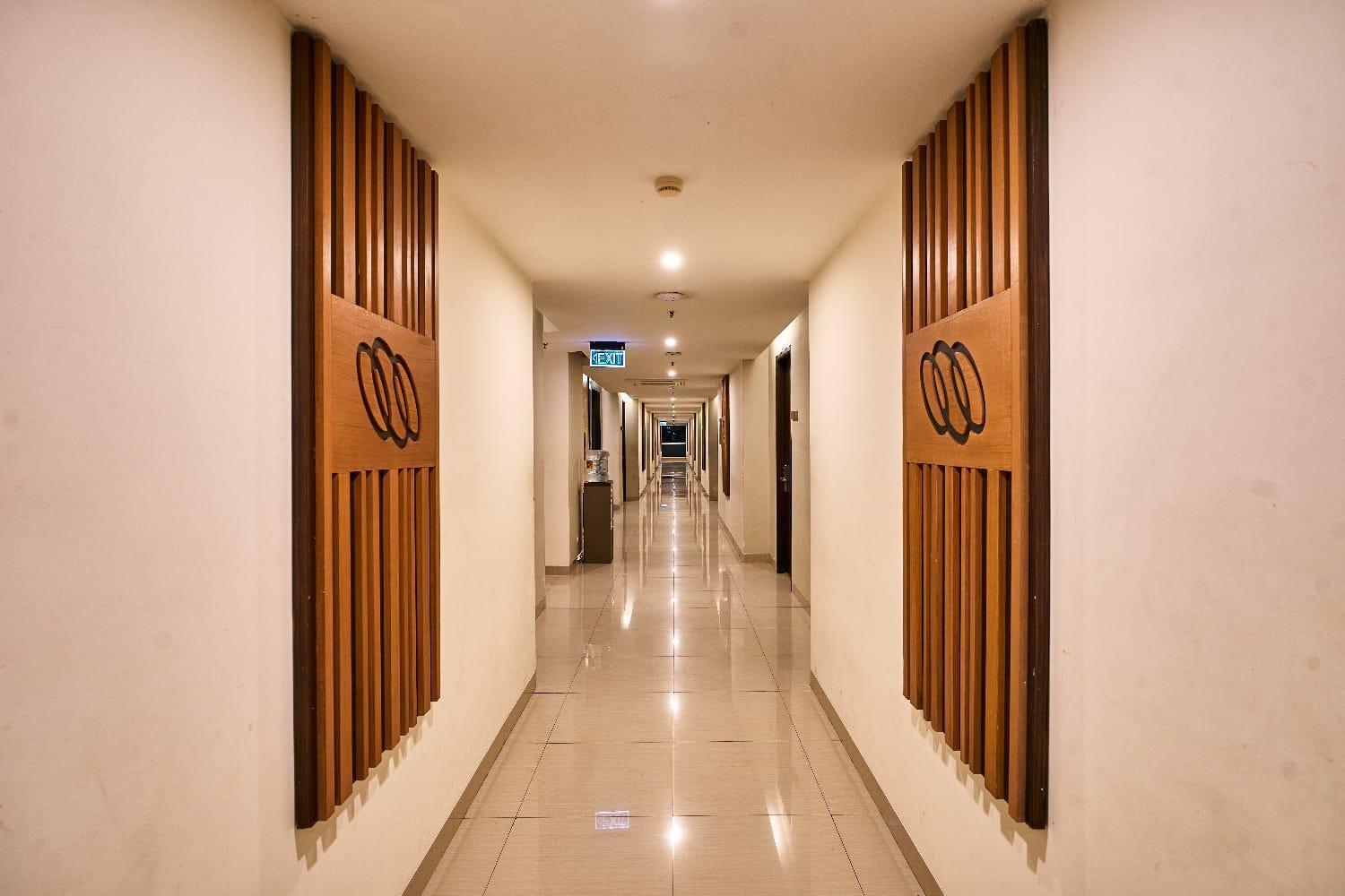 Grand Orchid Hotel Yogyakarta Maguwo Esterno foto